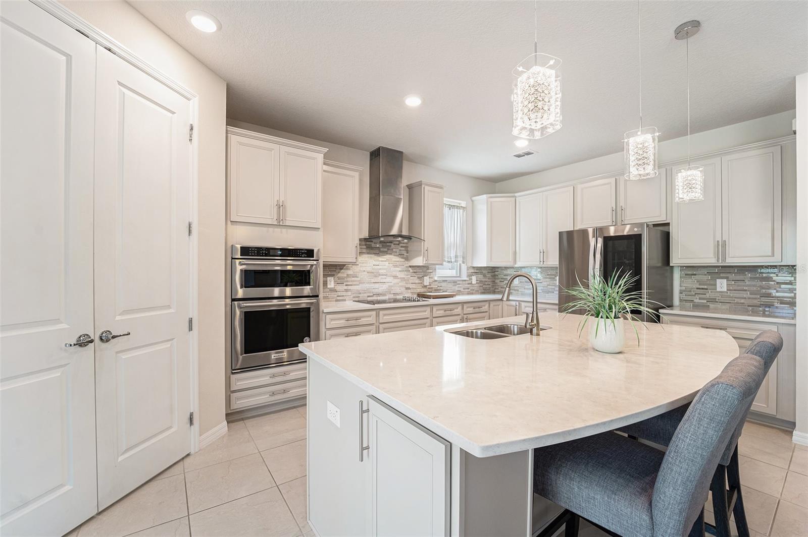 Image 9 of 22 For 19206 Briarbrook Drive