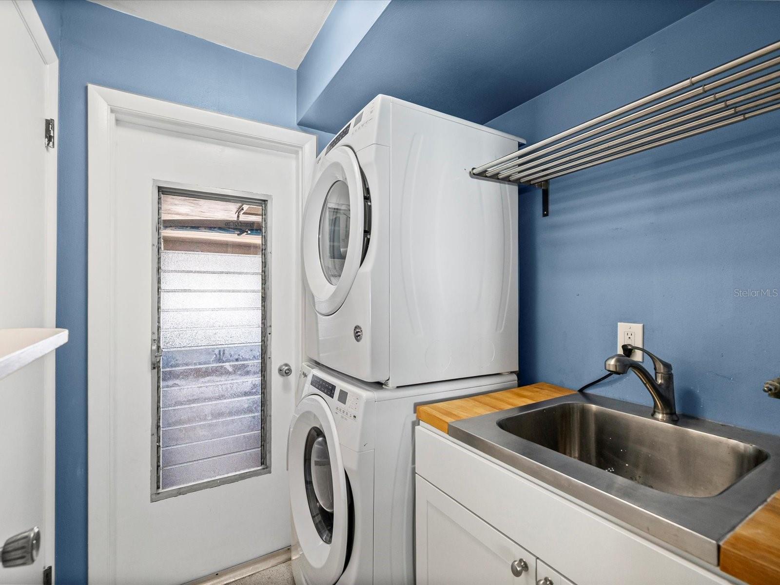 Image 25 of 48 For 1090 Mcfarland Street