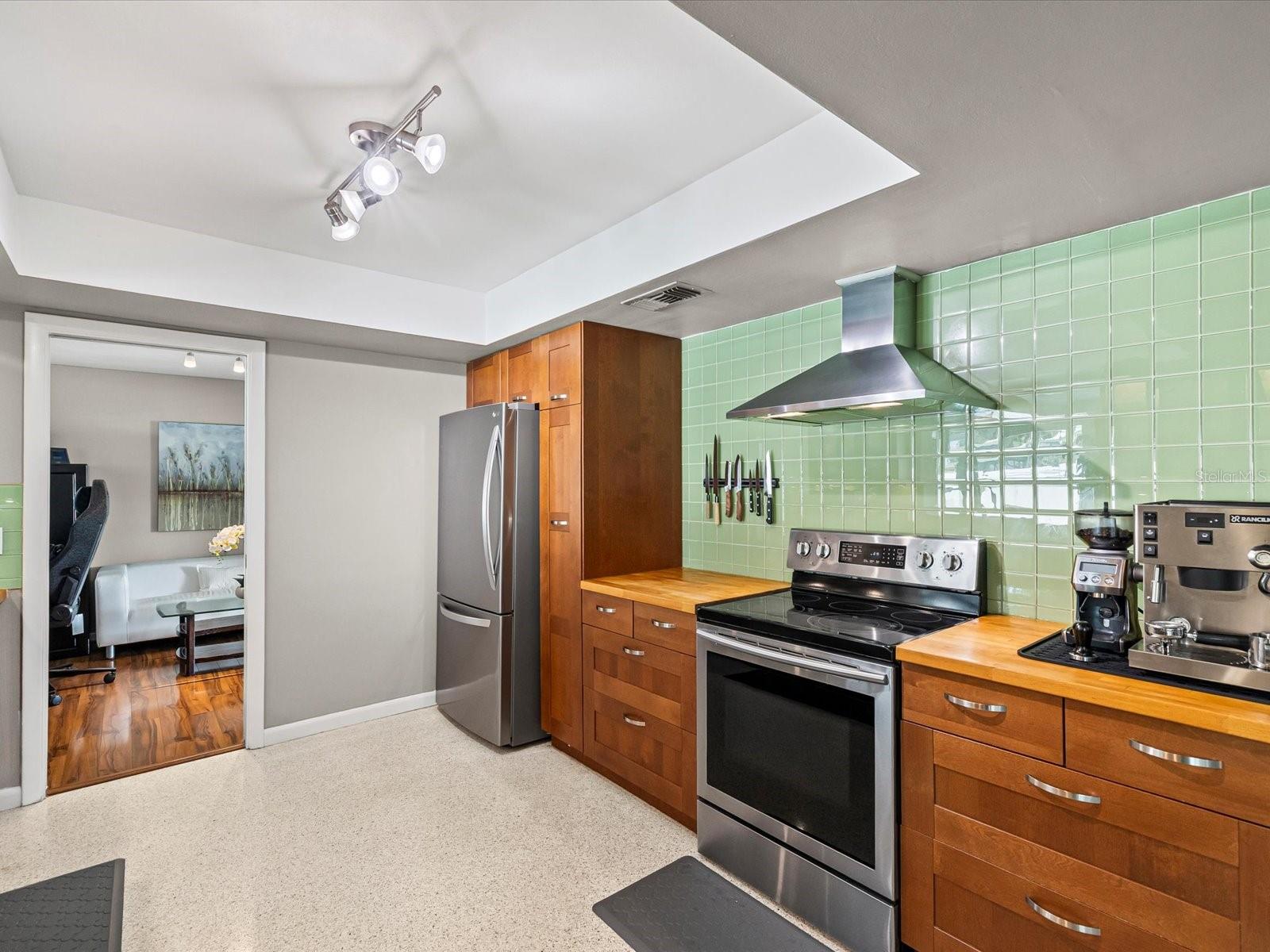 Image 3 of 48 For 1090 Mcfarland Street