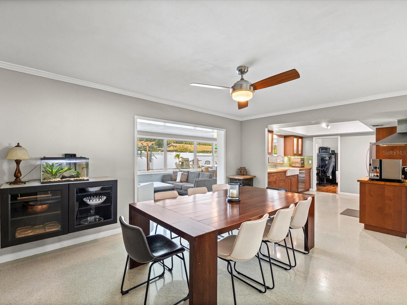 Image 5 of 48 For 1090 Mcfarland Street