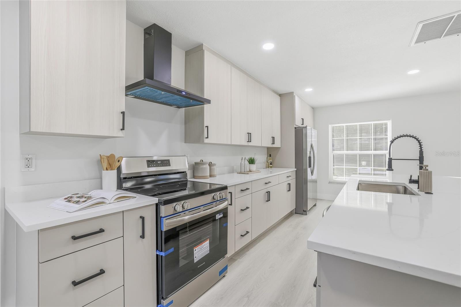 Image 15 of 44 For 10905 Kewanee Drive