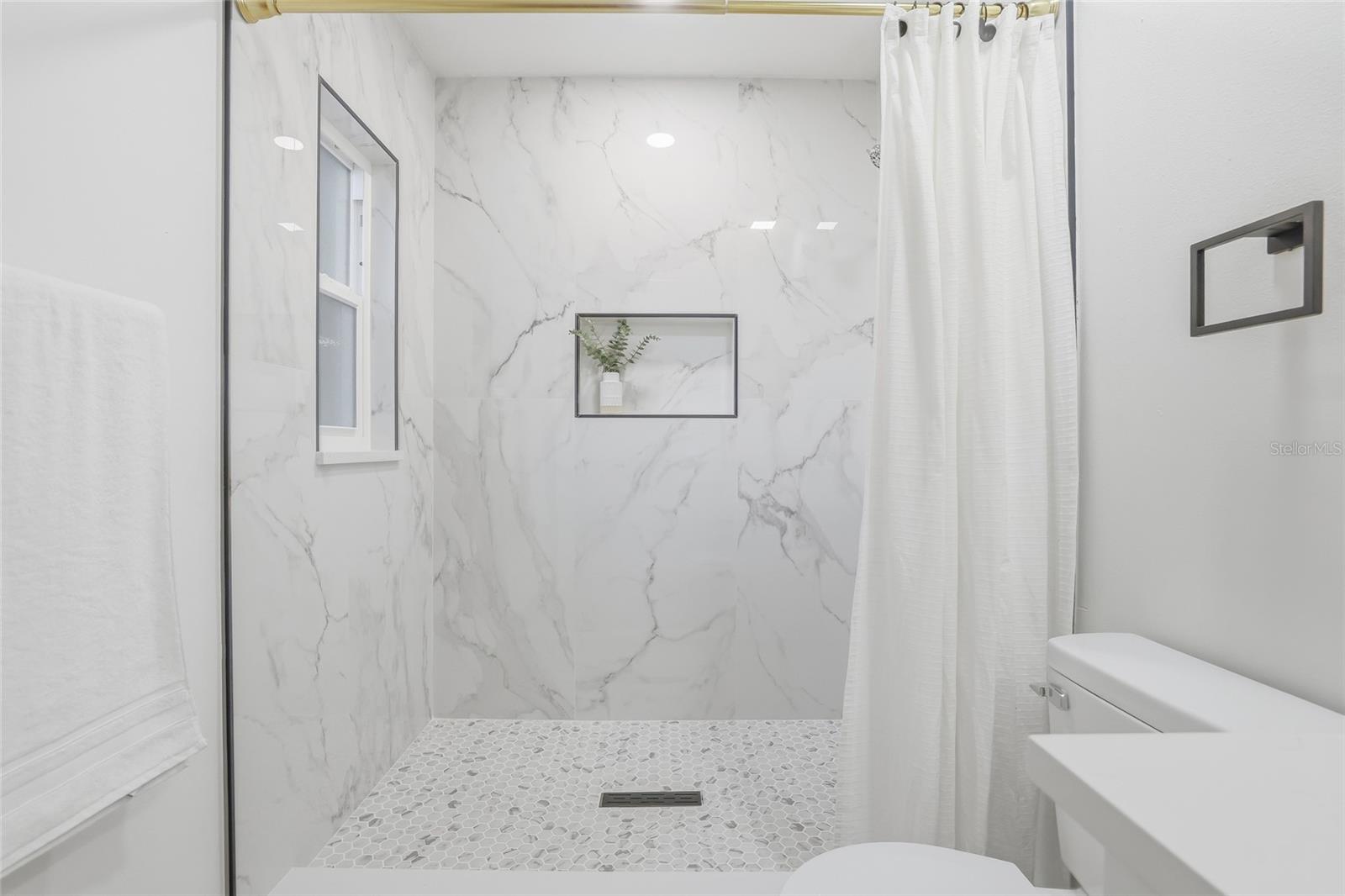 Image 23 of 44 For 10905 Kewanee Drive