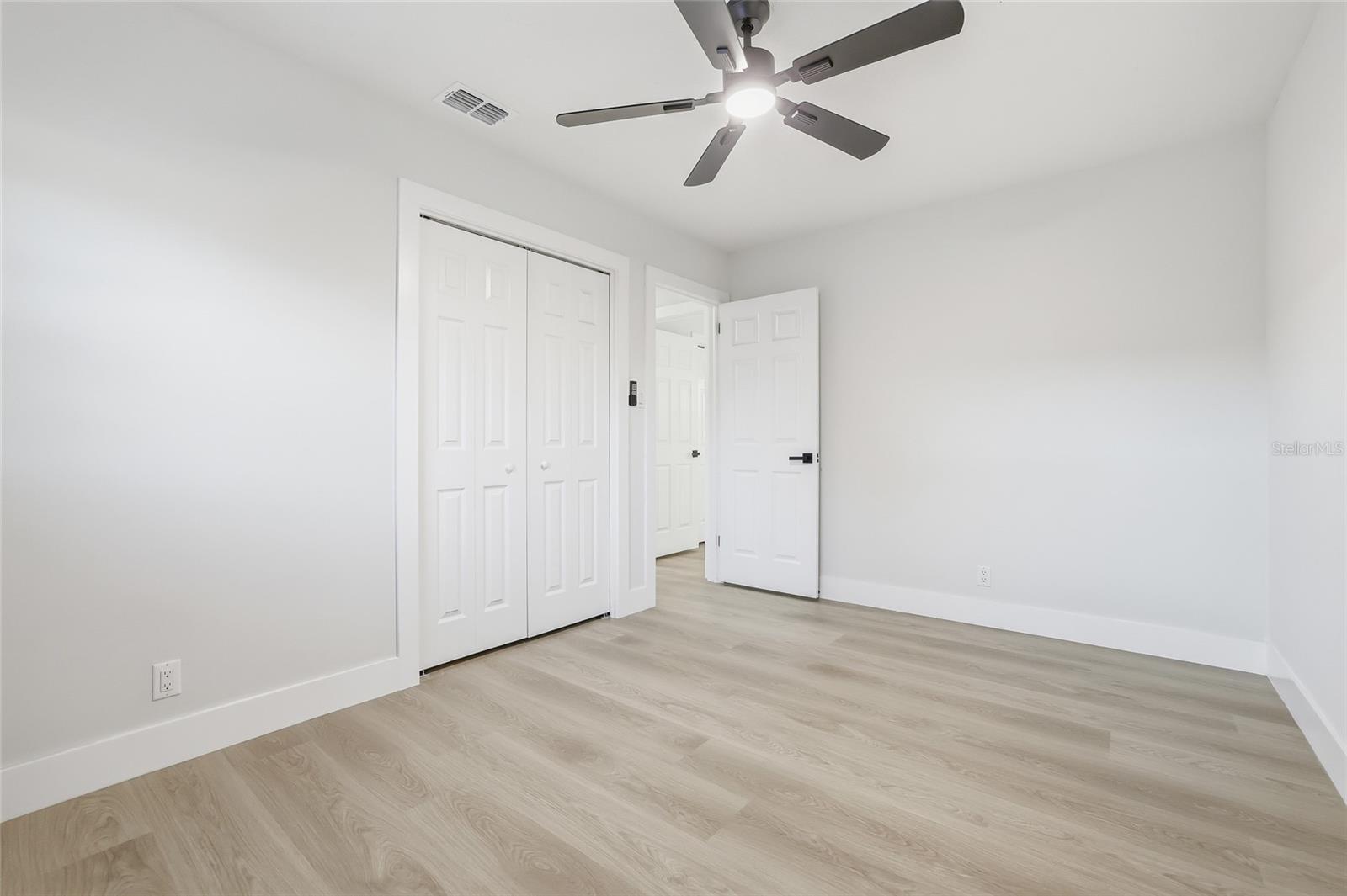 Image 29 of 44 For 10905 Kewanee Drive