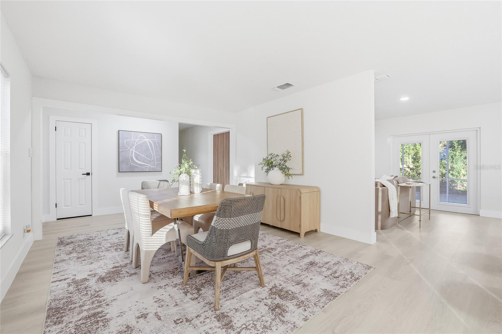 Image 4 of 44 For 10905 Kewanee Drive