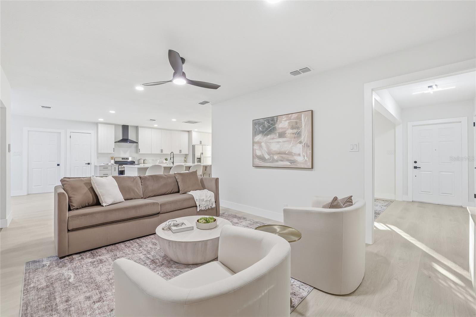 Image 6 of 44 For 10905 Kewanee Drive