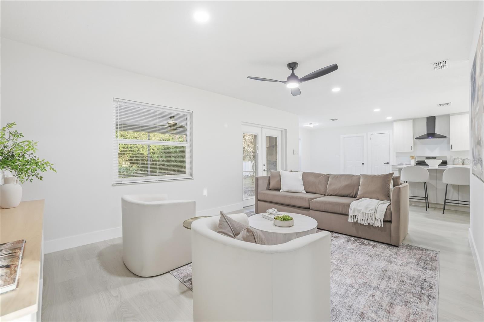 Image 7 of 44 For 10905 Kewanee Drive