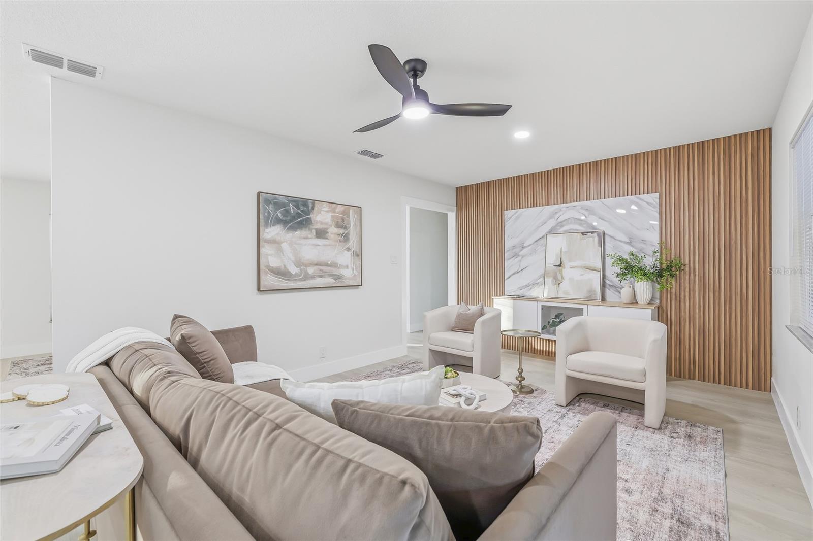 Image 8 of 44 For 10905 Kewanee Drive