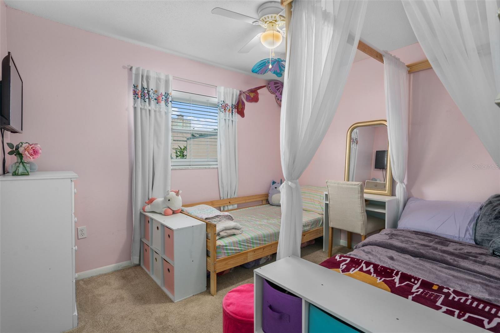 Image 22 of 37 For 113 Cranbrooke Drive