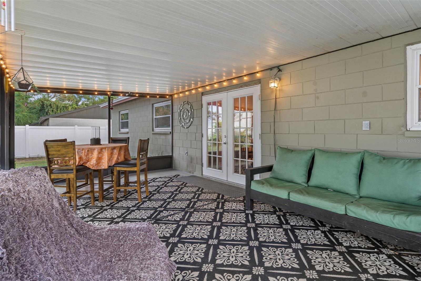 Image 25 of 37 For 113 Cranbrooke Drive