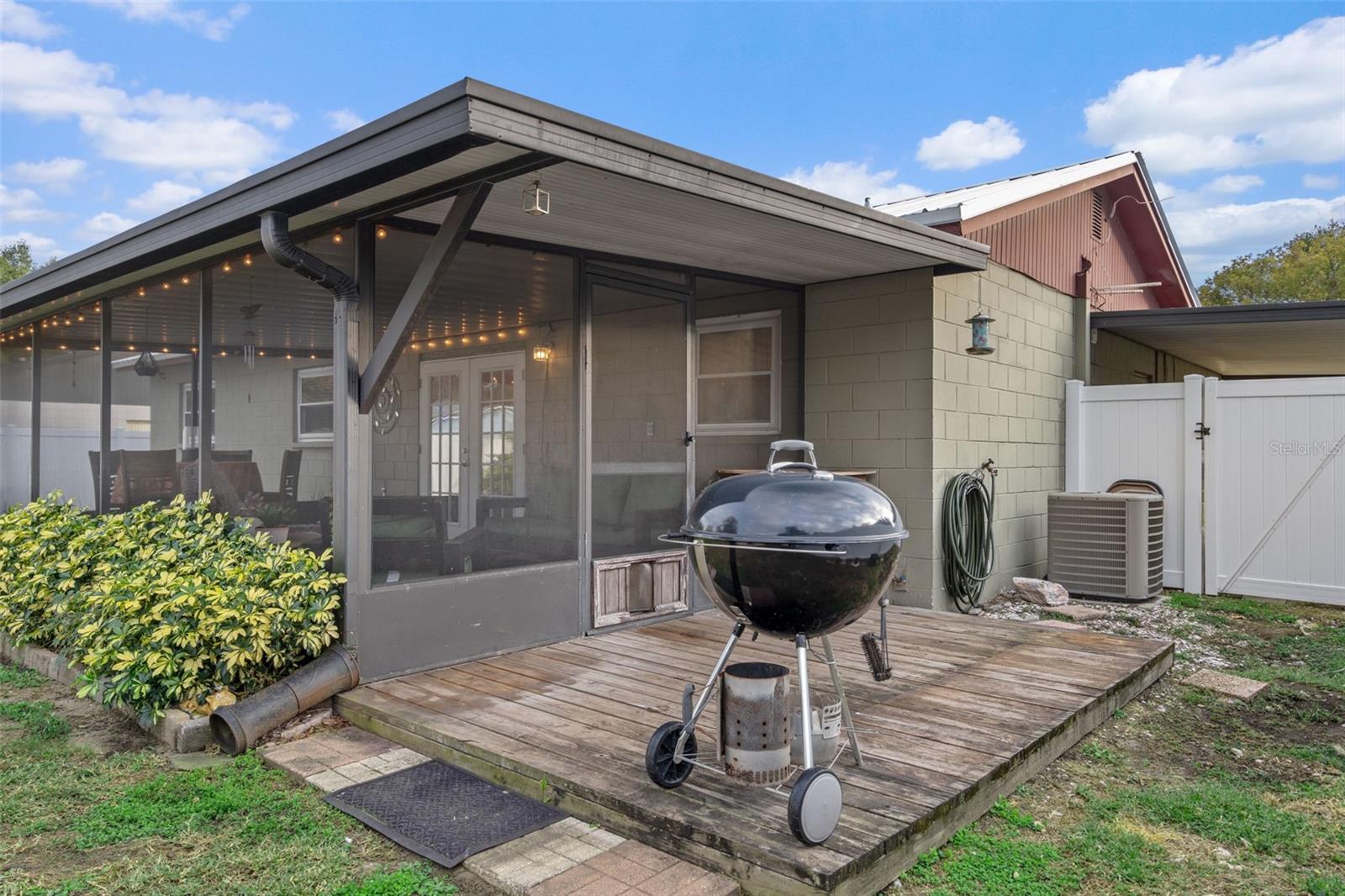 Image 29 of 37 For 113 Cranbrooke Drive