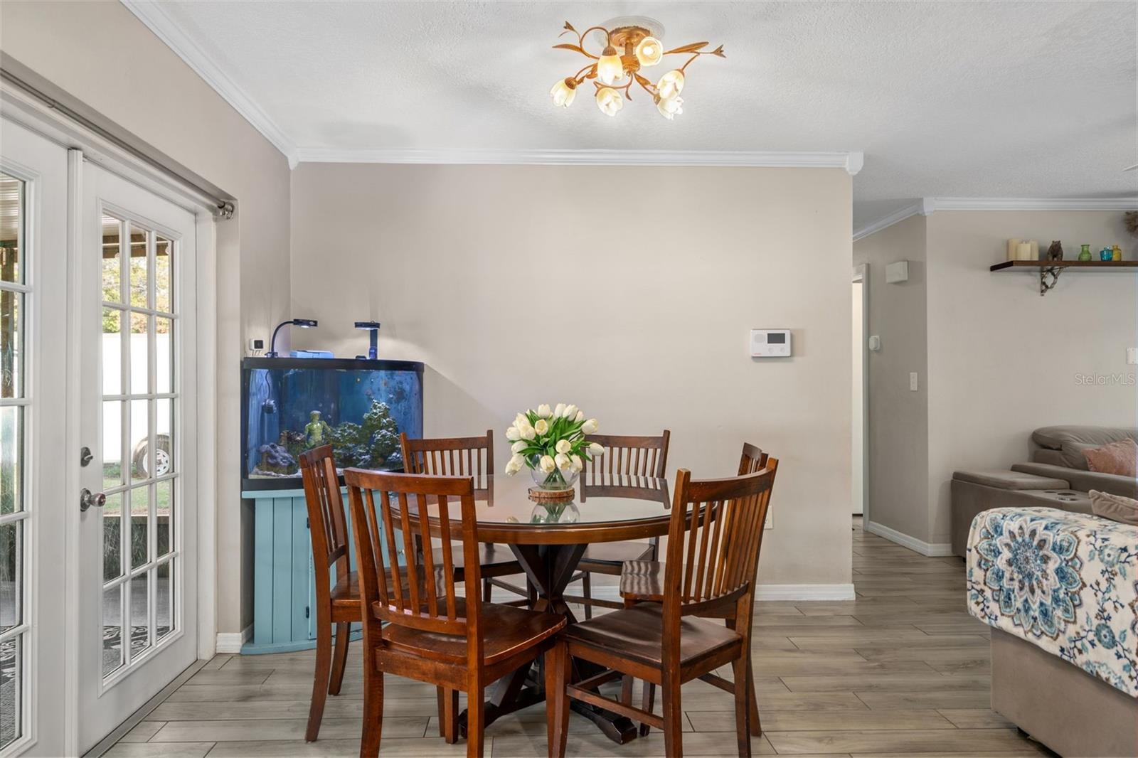 Image 7 of 37 For 113 Cranbrooke Drive