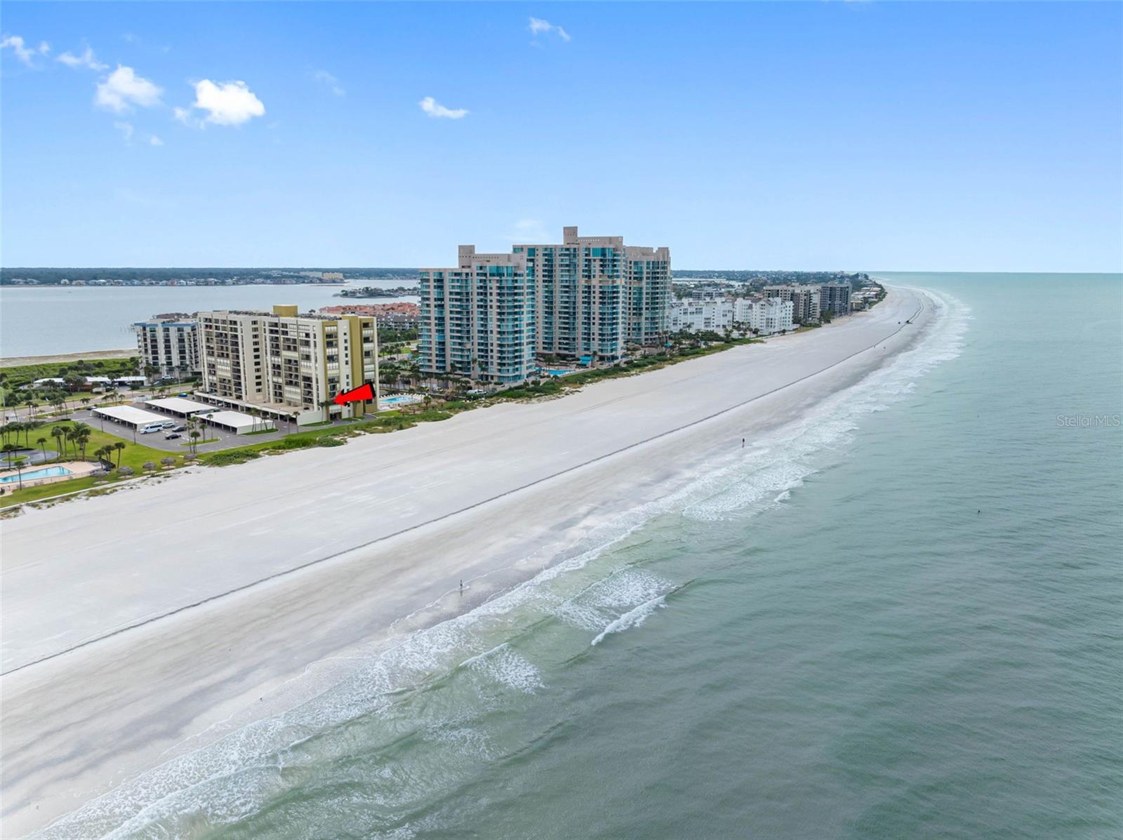 Listing photo id 0 for 1480 Gulf Boulevard 204