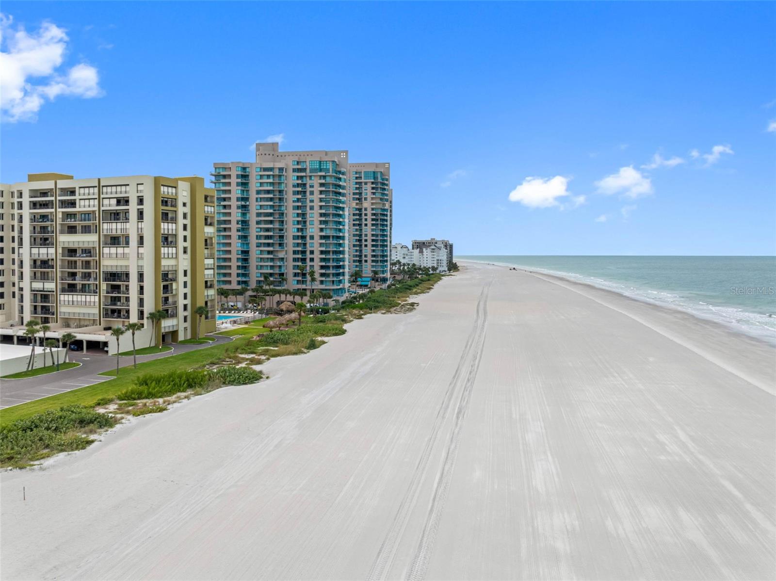 Listing photo id 51 for 1480 Gulf Boulevard 204
