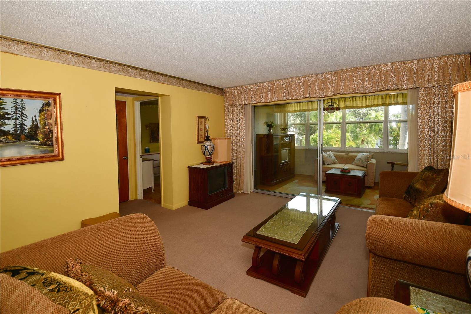 Image 3 of 38 For 1225 58th Street N 203a