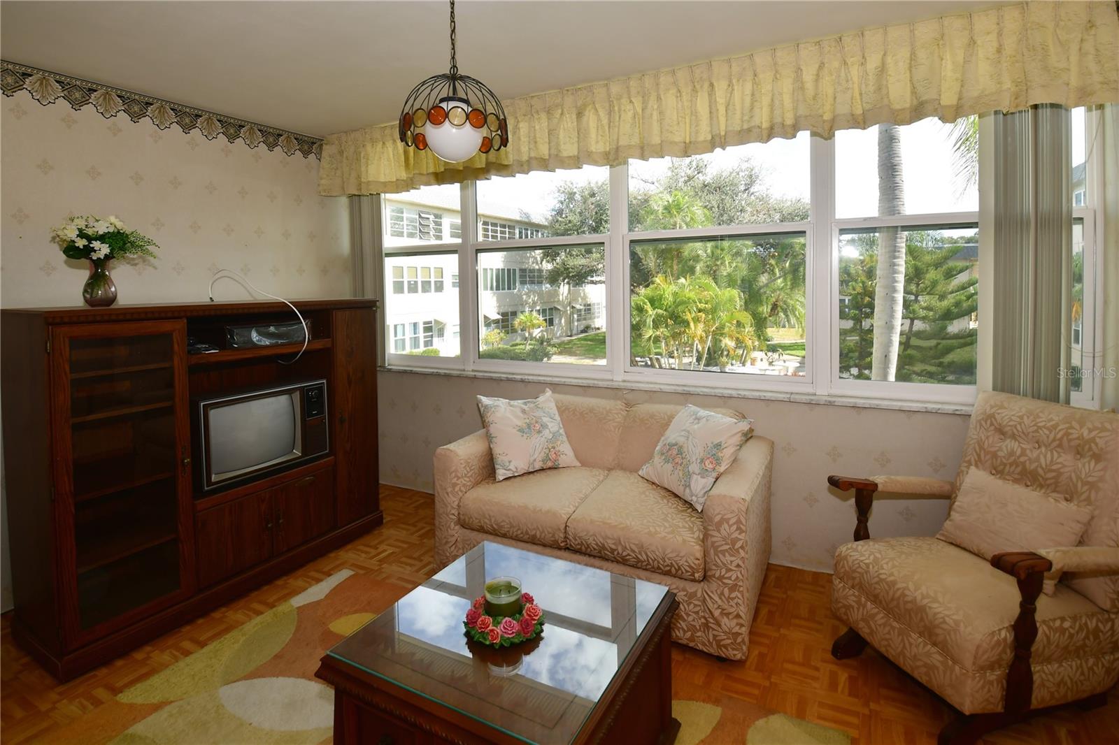 Image 30 of 38 For 1225 58th Street N 203a