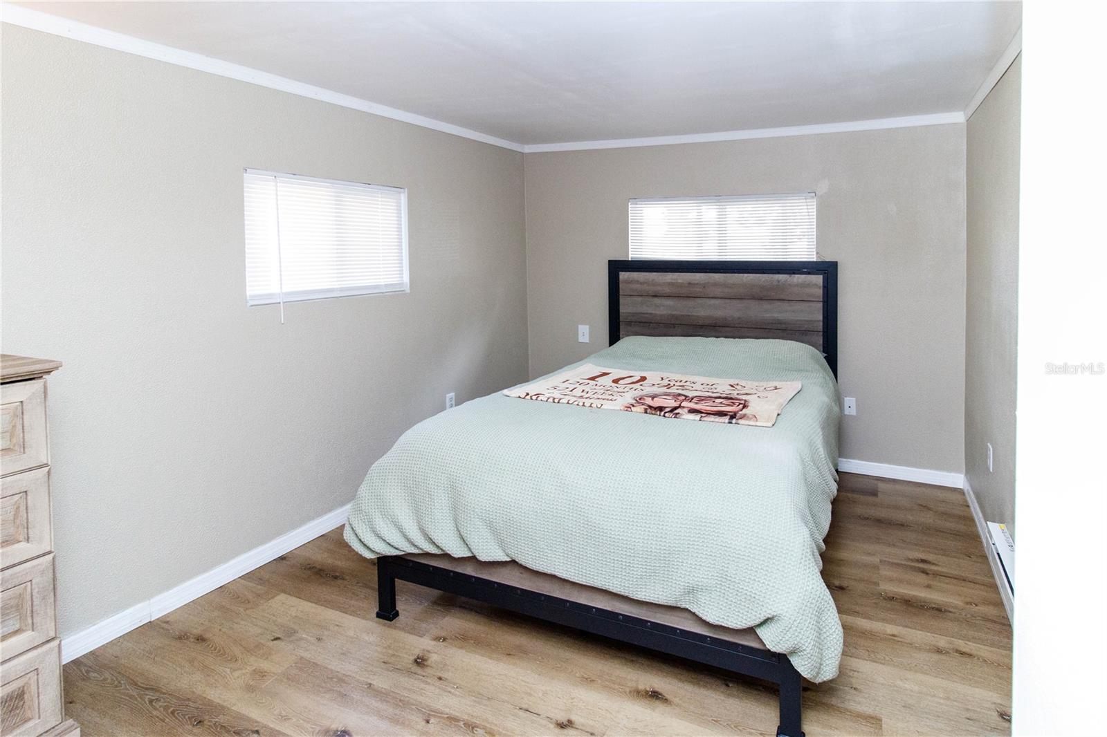 Image 14 of 48 For 5127 Yearling Avenue