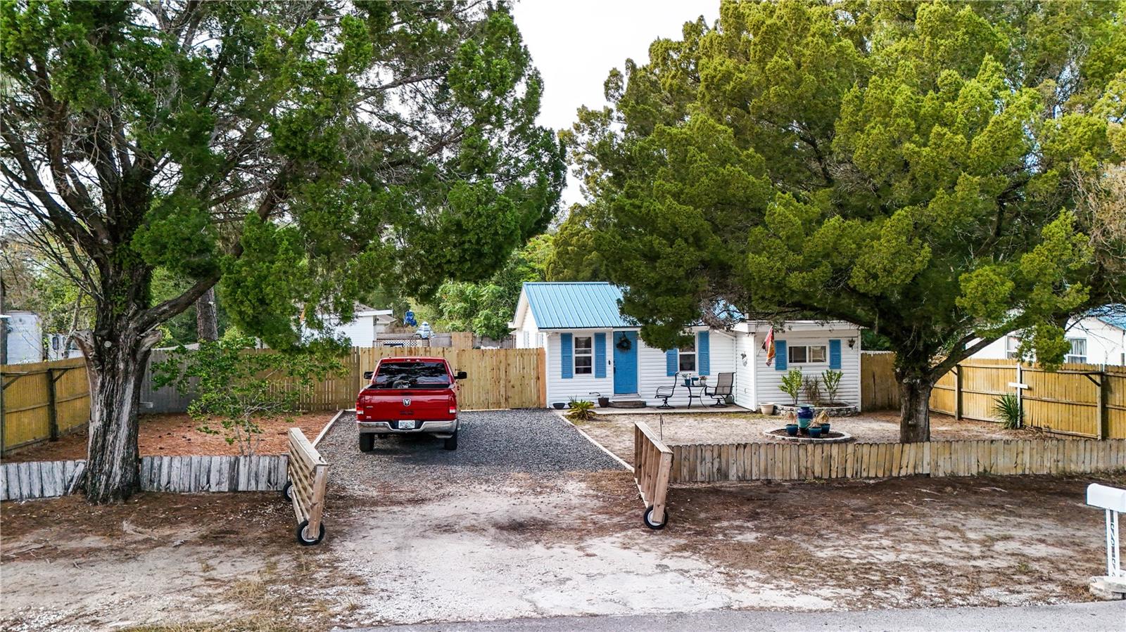 Image 22 of 48 For 5127 Yearling Avenue