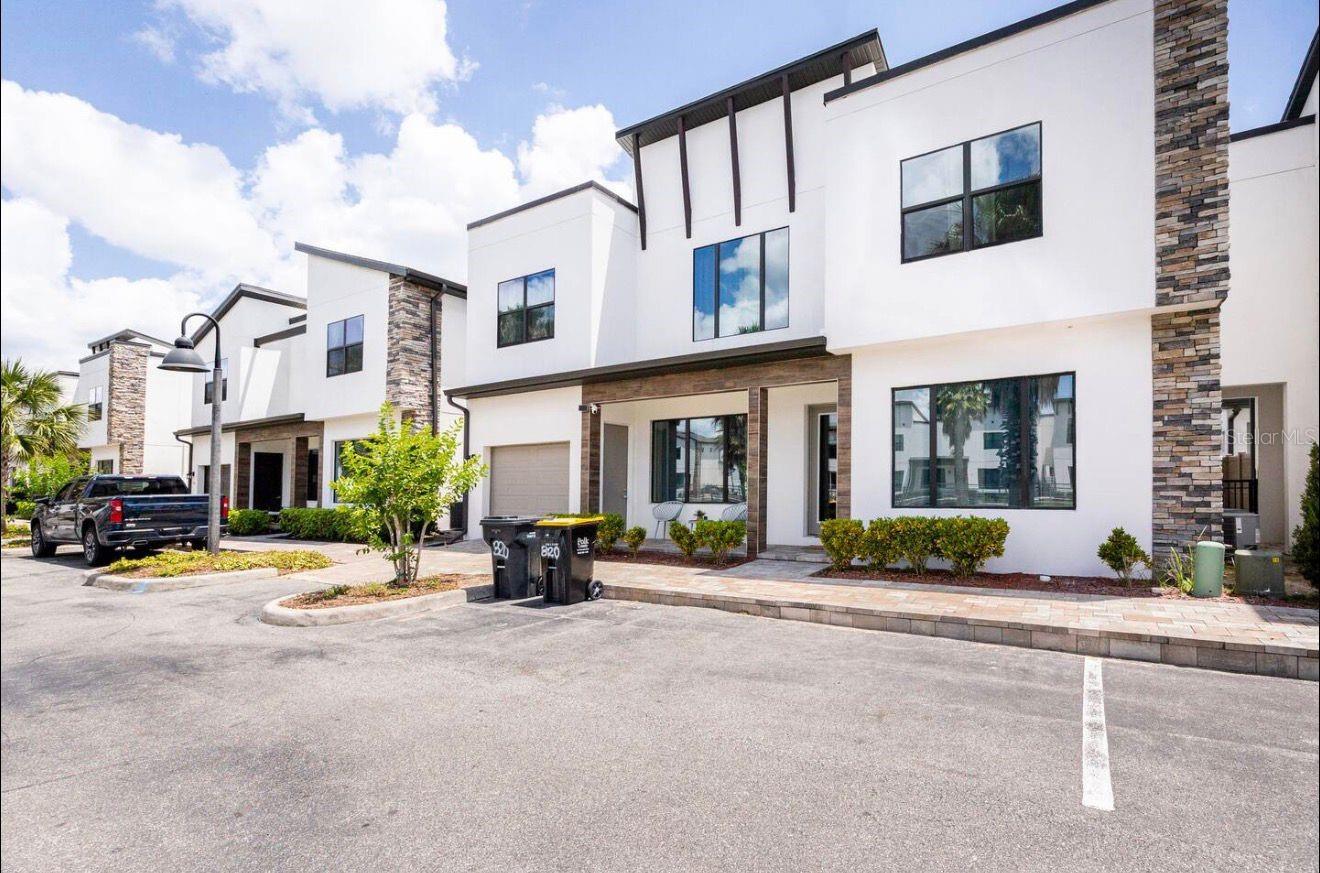 Details for 320 Villa Domani Court, DAVENPORT, FL 33896