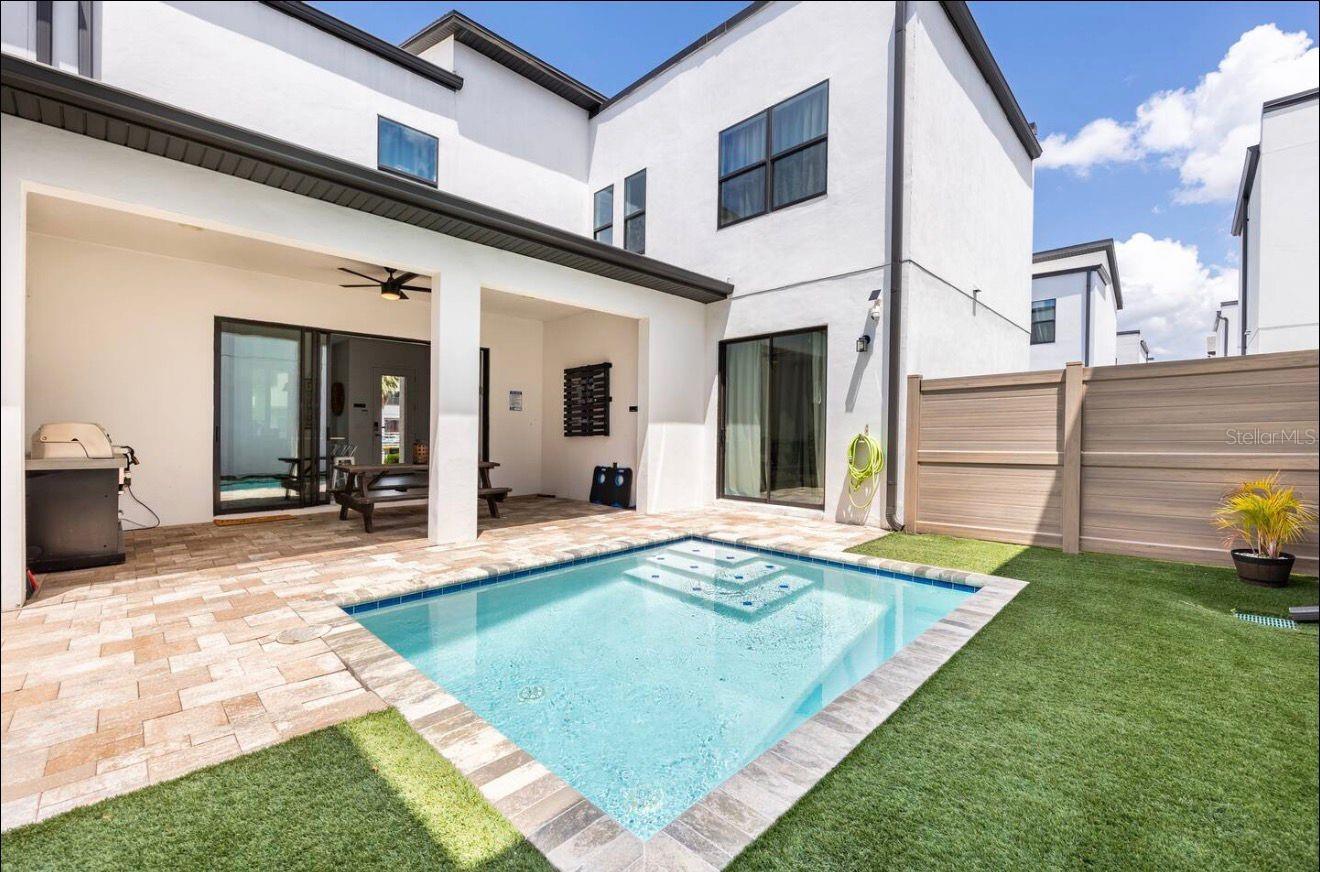 Image 16 of 20 For 320 Villa Domani Court