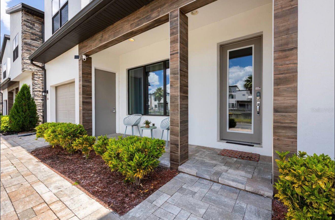 Image 17 of 20 For 320 Villa Domani Court