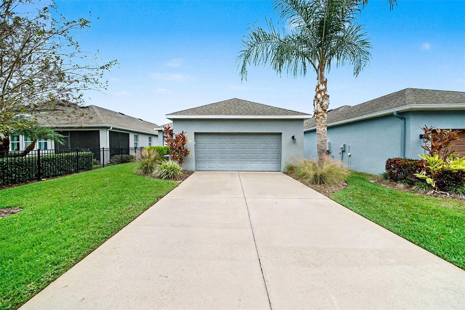 Image 28 of 40 For 14902 Caravan Avenue