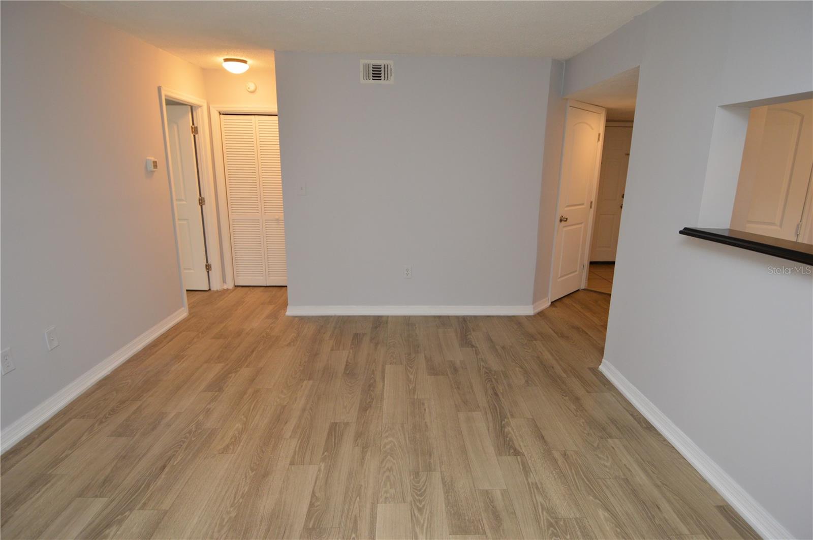 Image 22 of 92 For 8649 Fancy Finch Drive 103