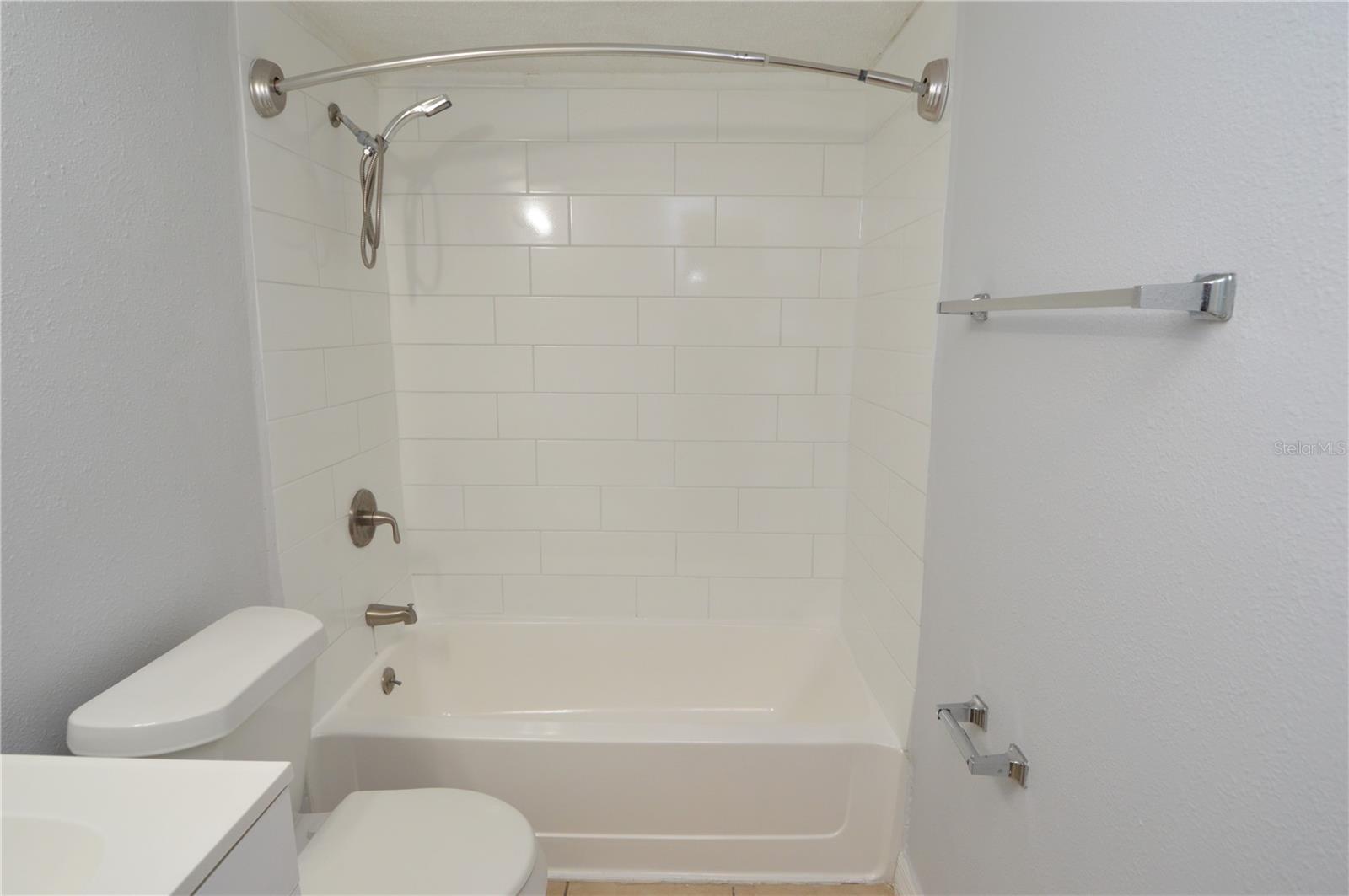 Image 26 of 92 For 8649 Fancy Finch Drive 103