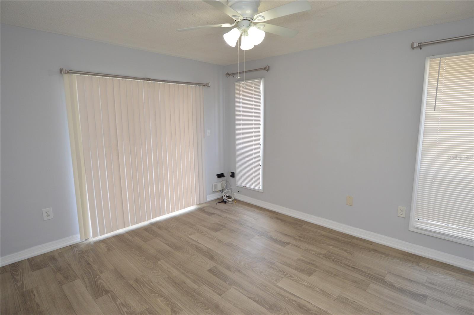 Image 33 of 92 For 8649 Fancy Finch Drive 103