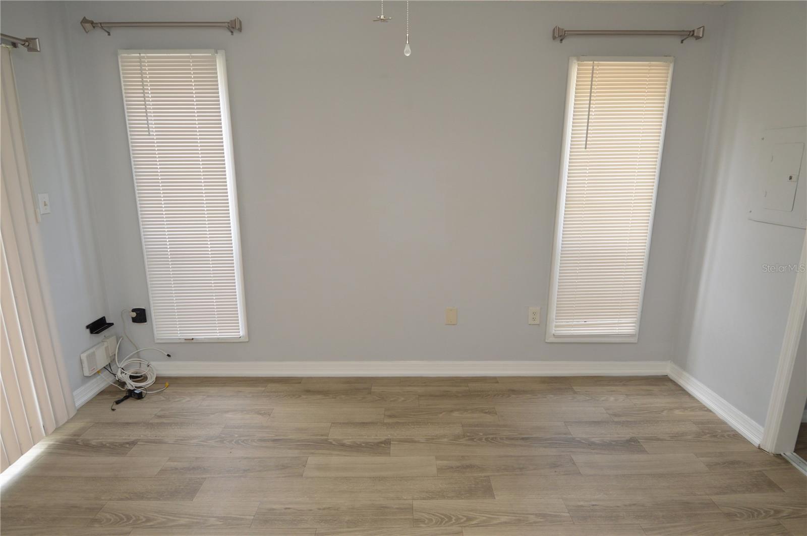 Image 34 of 92 For 8649 Fancy Finch Drive 103