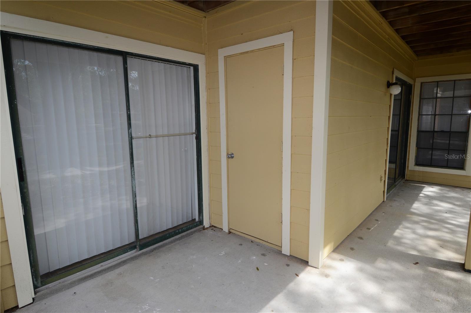 Image 43 of 92 For 8649 Fancy Finch Drive 103