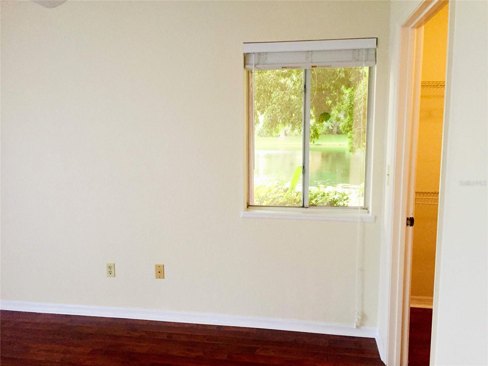 Image 10 of 35 For 10263 Gandy Boulevard N 513