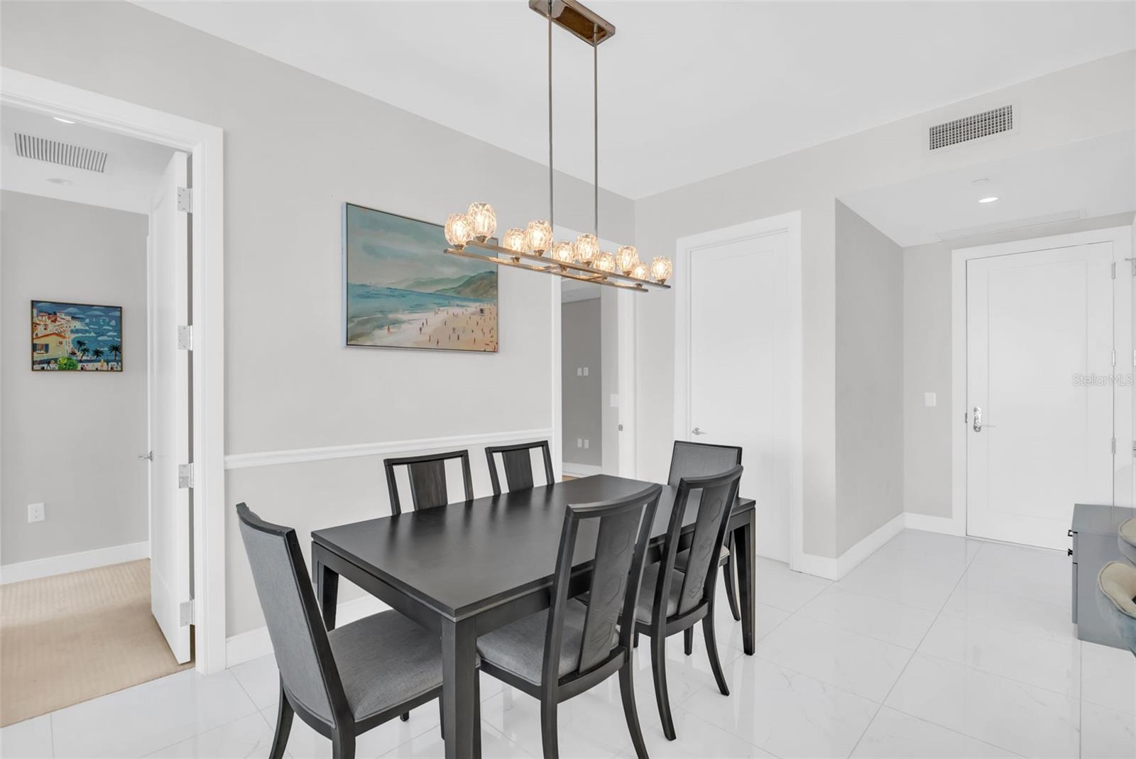 Image 15 of 53 For 100 1st Avenue N 1904