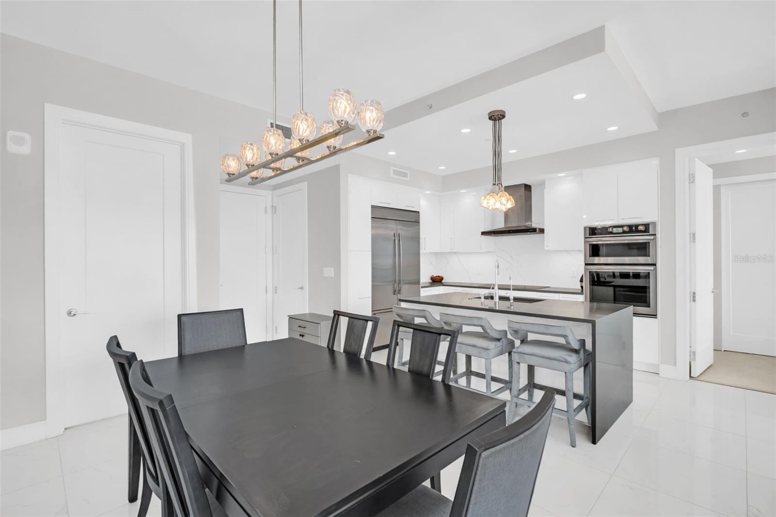 Image 16 of 53 For 100 1st Avenue N 1904