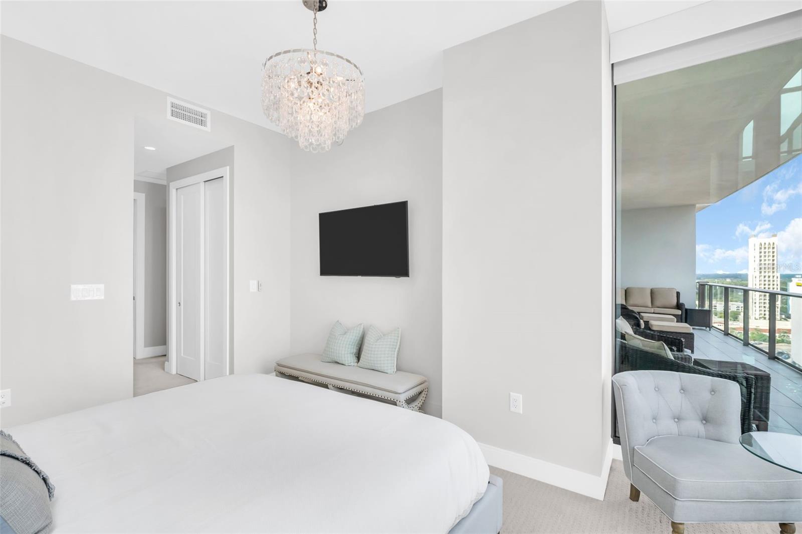 Image 24 of 53 For 100 1st Avenue N 1904