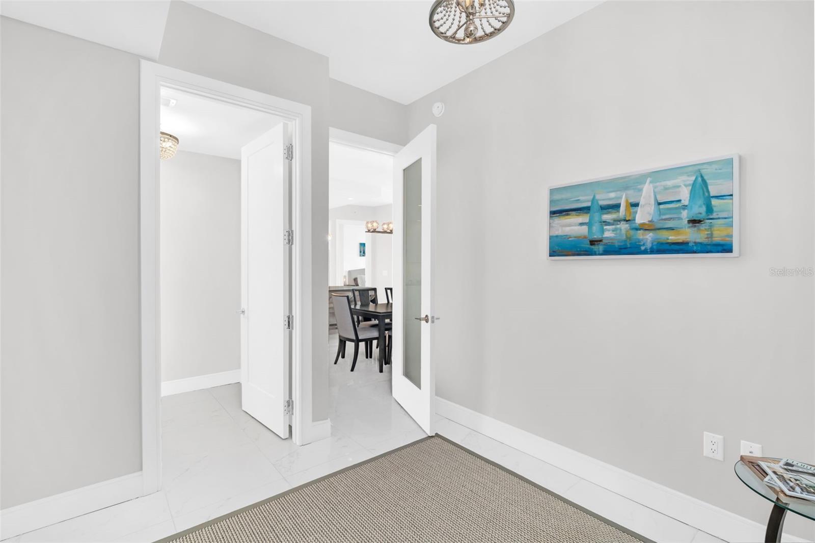 Image 33 of 53 For 100 1st Avenue N 1904