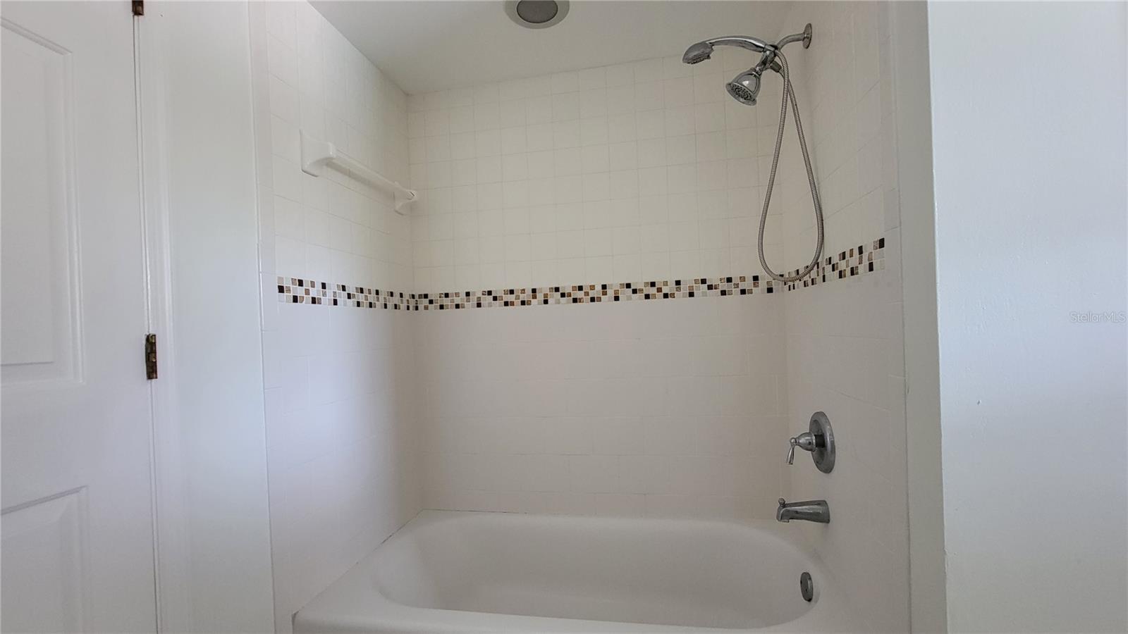 Image 32 of 50 For 3024 Sandpiper Place