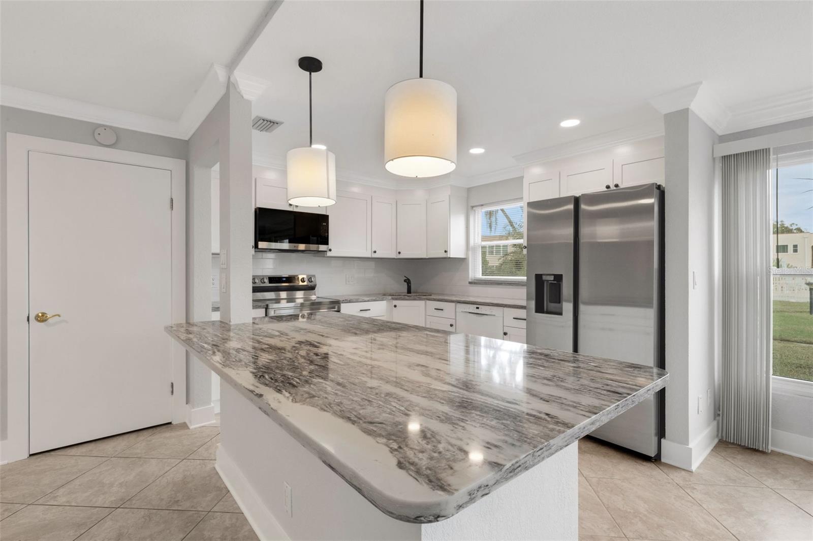 Image 16 of 41 For 114 Dogwood Circle 114