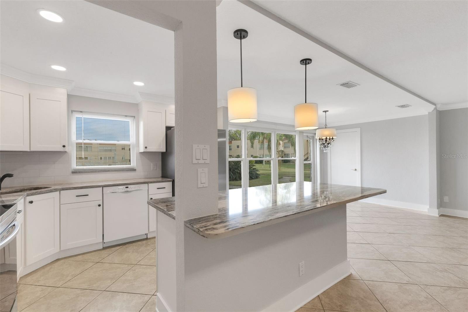 Image 22 of 41 For 114 Dogwood Circle 114