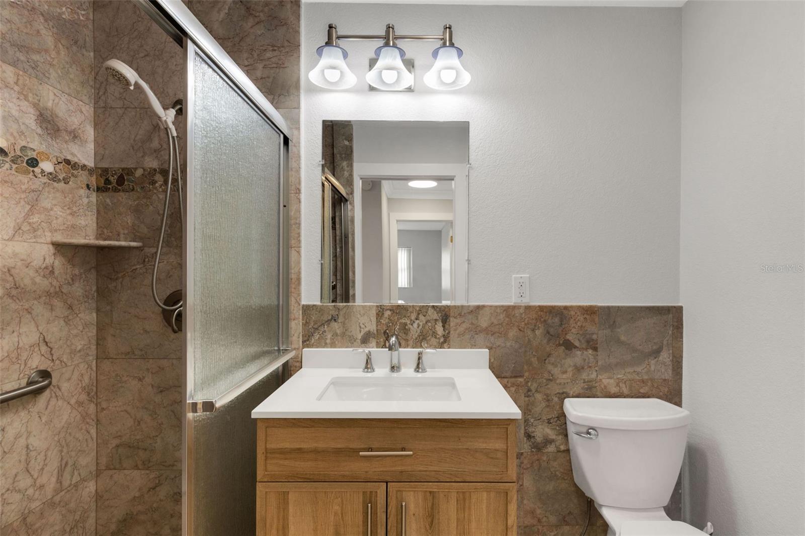 Image 23 of 41 For 114 Dogwood Circle 114