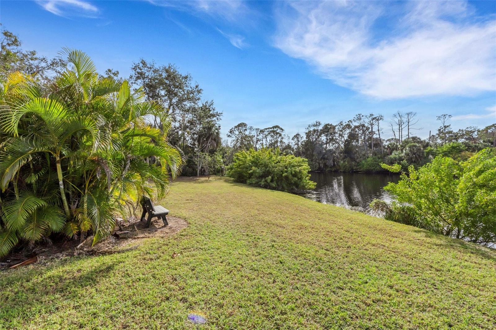 Image 6 of 41 For 114 Dogwood Circle 114