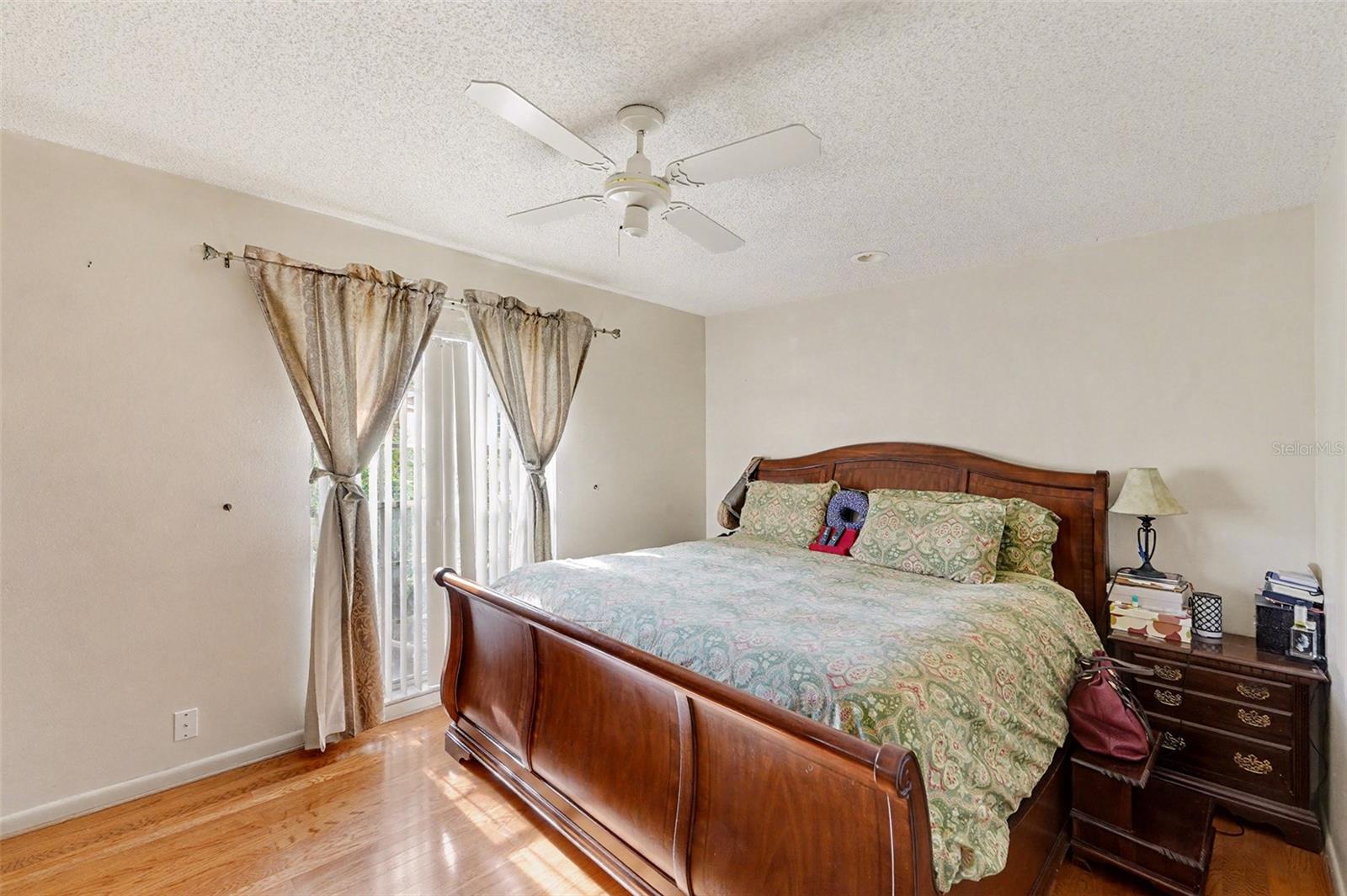 Image 12 of 34 For 7114 Mintwood Court