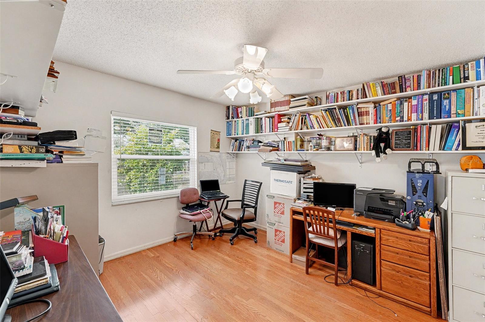 Image 15 of 34 For 7114 Mintwood Court