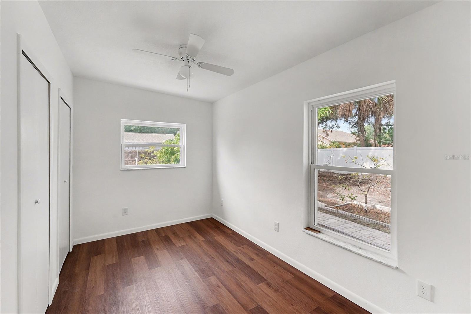 Image 21 of 34 For 7114 Mintwood Court