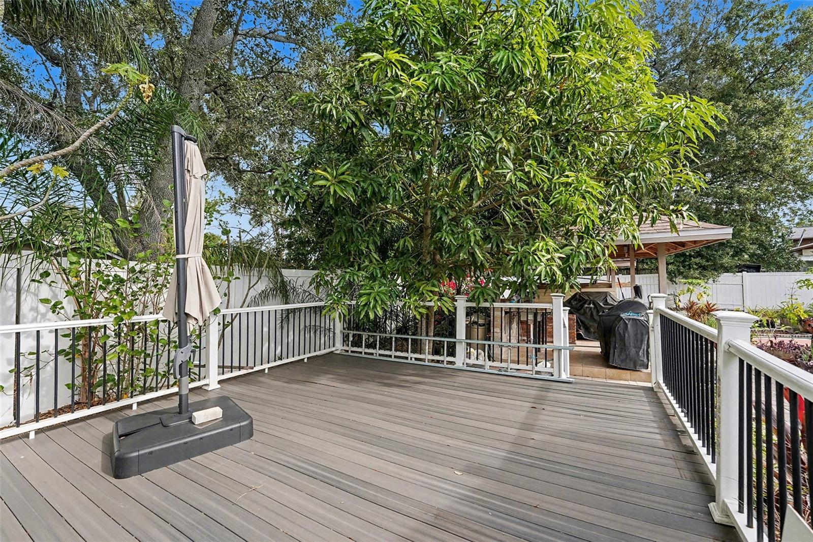 Image 23 of 34 For 7114 Mintwood Court