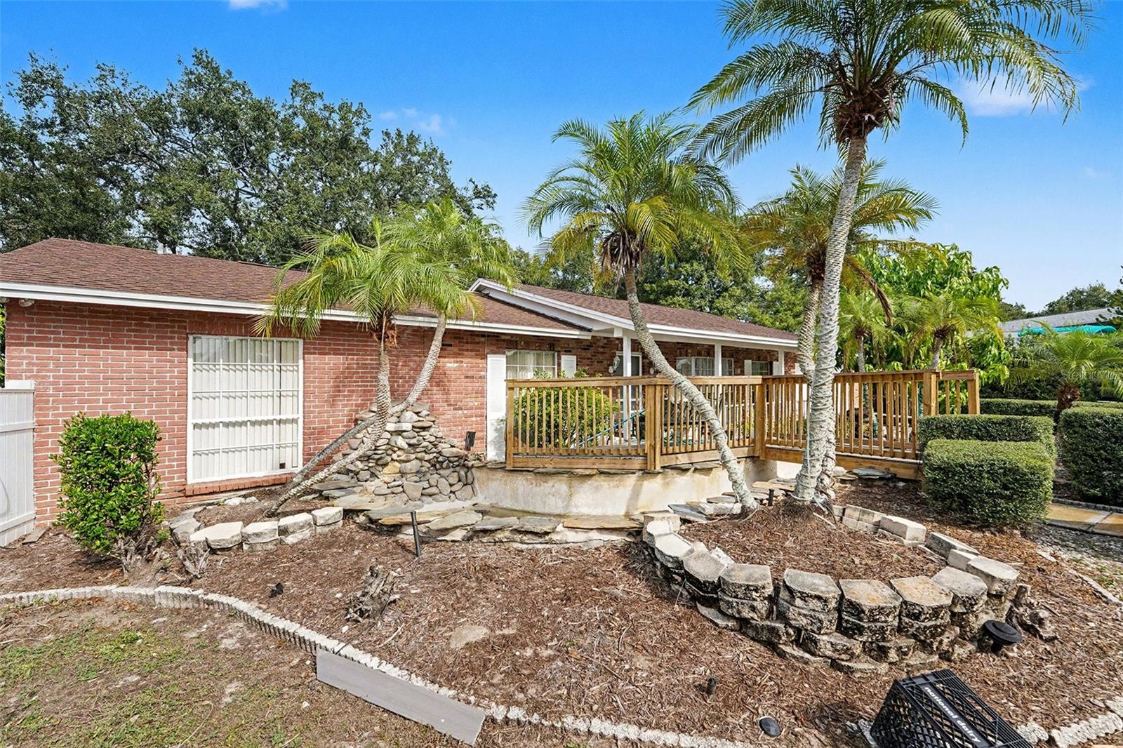 Image 28 of 34 For 7114 Mintwood Court