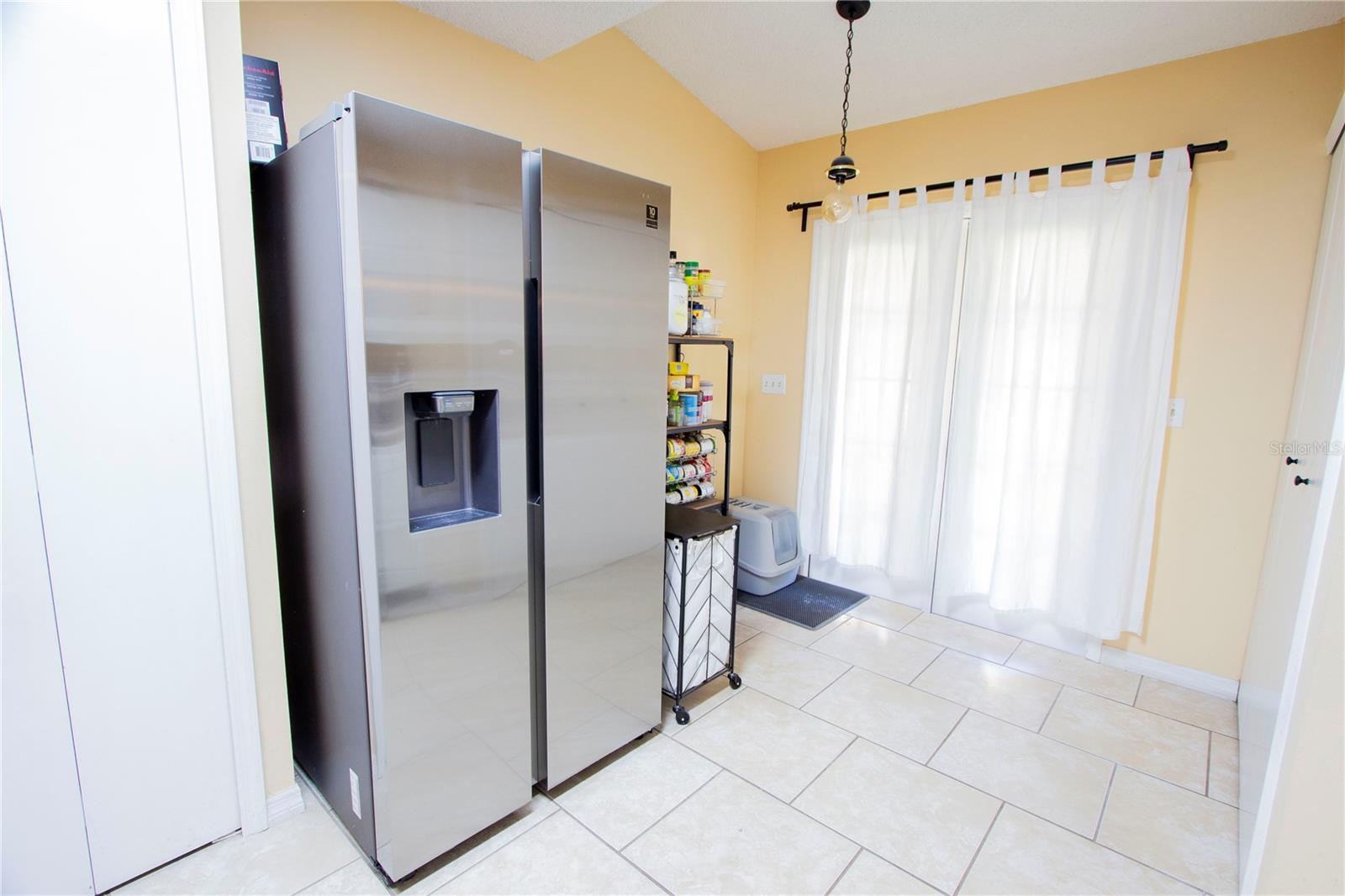 Image 7 of 19 For 12718 Wood Trail Boulevard