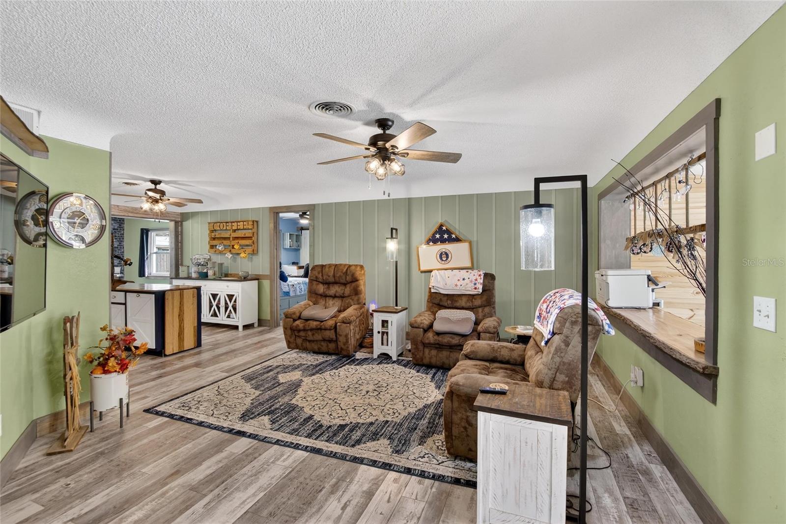 Image 2 of 68 For 5 Keystone Drive