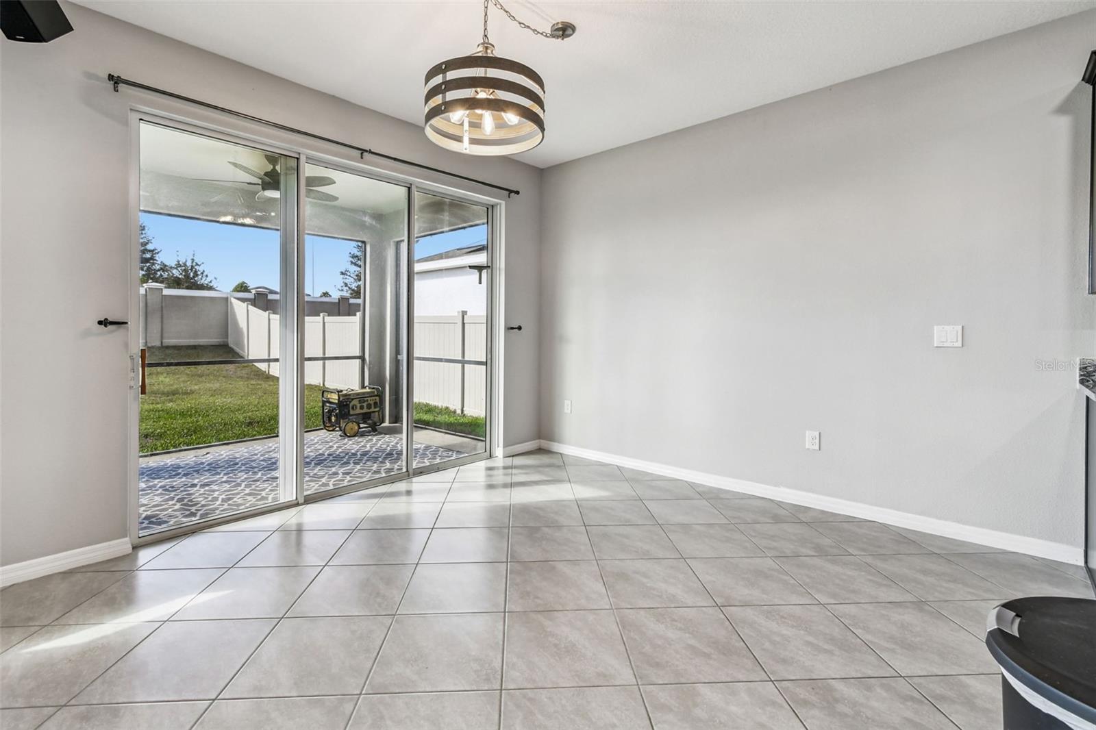 Listing photo id 16 for 8389 Bower Bass Circle