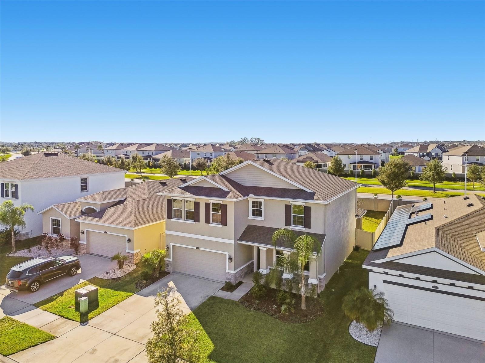 Listing photo id 45 for 8389 Bower Bass Circle