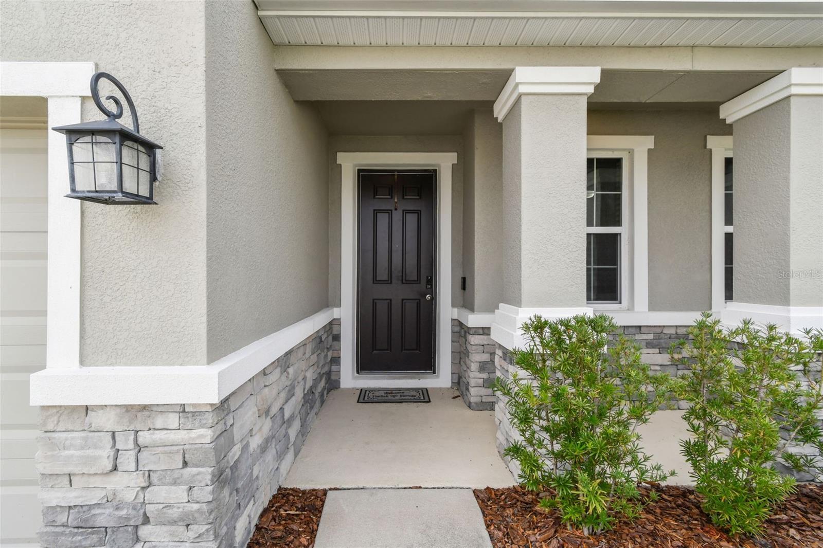 Listing photo id 3 for 8389 Bower Bass Circle